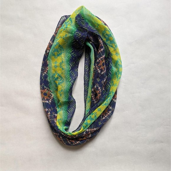 Collection Eighteen Multi-Color Infinity Scarf - Picture 6 of 7